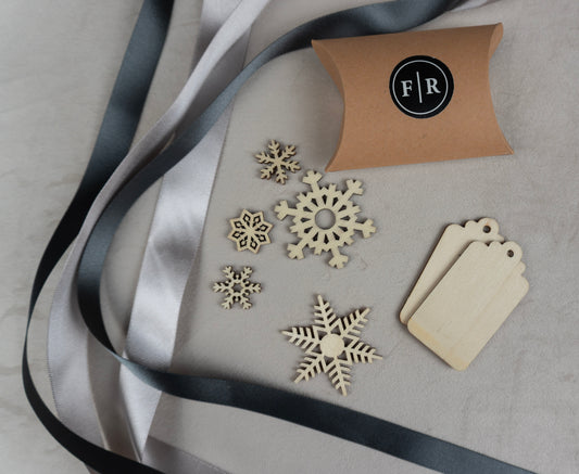 Recycled Ribbons and Wooden Snowflakes set - Cloud & Pewter