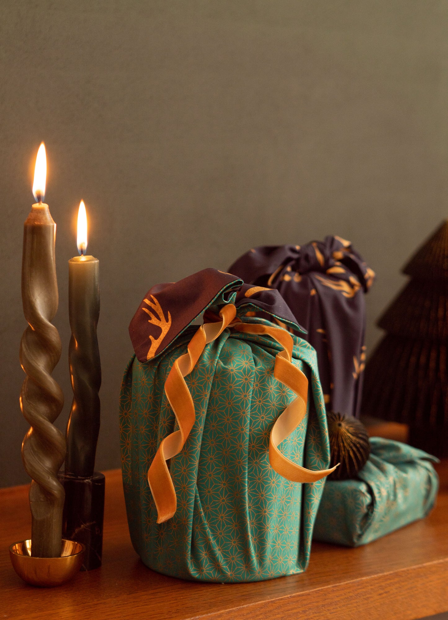 12 Piece Style Bundle - Jade & Midnight Reindeers