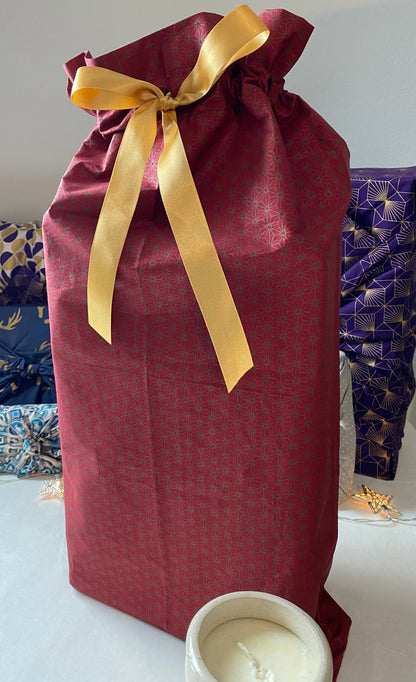 Gift Bag - Ruby & Bronze Geometric Stars